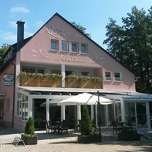 Pension Konditorei Cafe Dora Munchberg